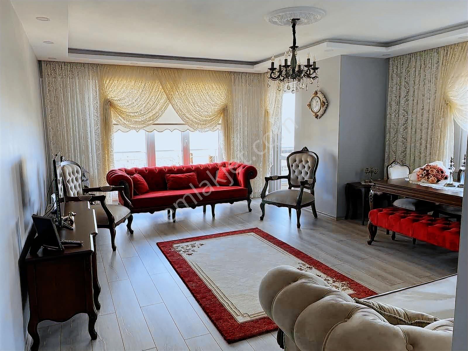 Çukurçayır Merkezi Lüks Deniz Manzaralı 3+1 Daire