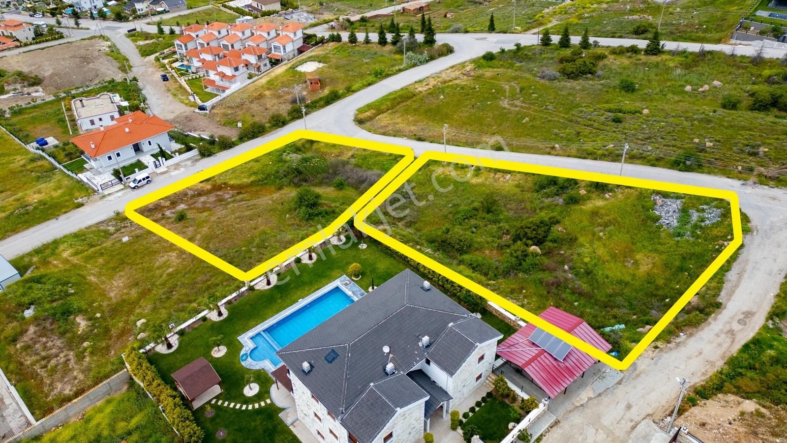 Foçaköyde Satılık 6 Villalık Köşe Arsa - Görsel 16
