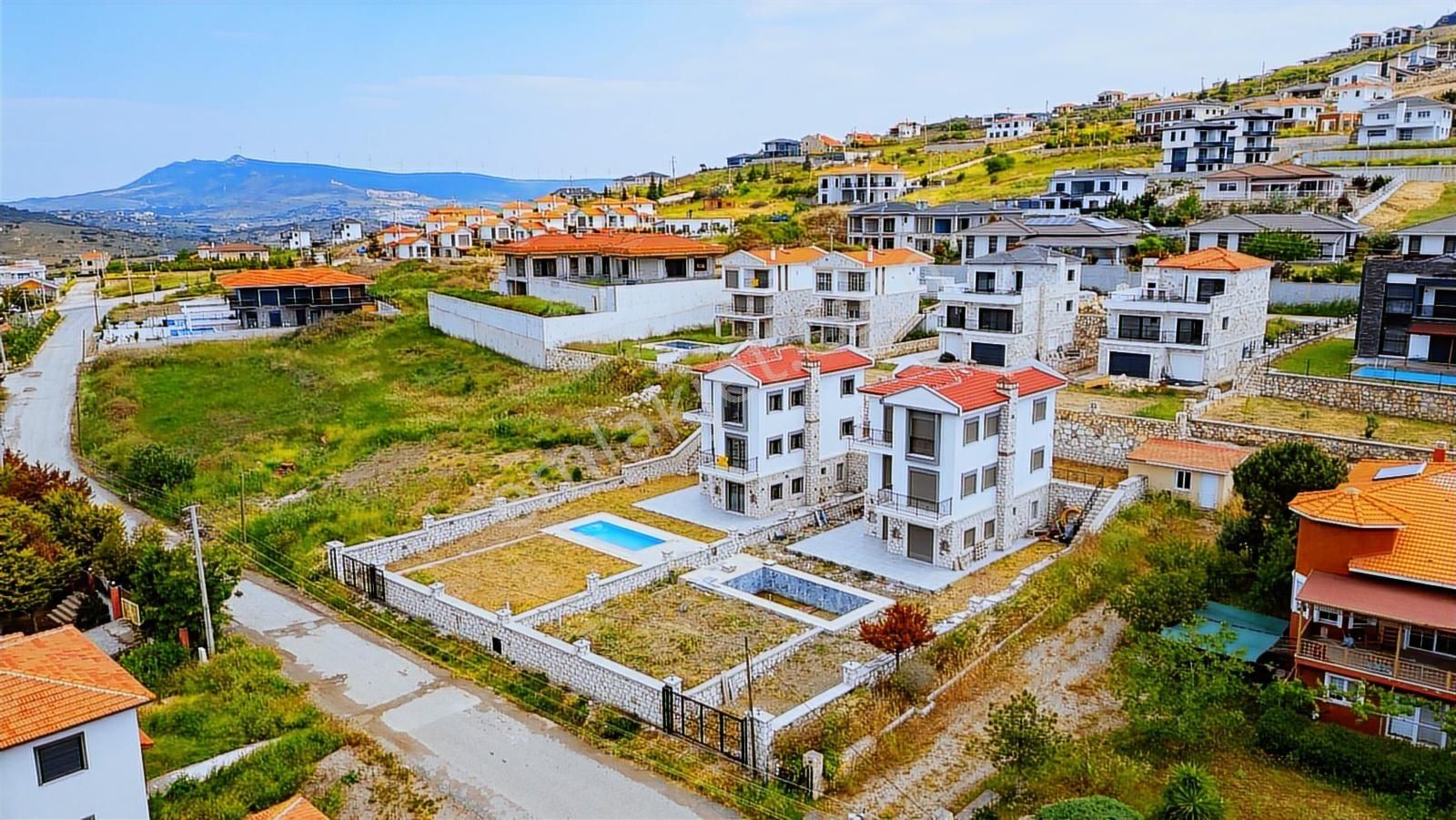 İzmir Foça Foçaköyde Satılık 6+1 Lüks Villa - Görsel 8