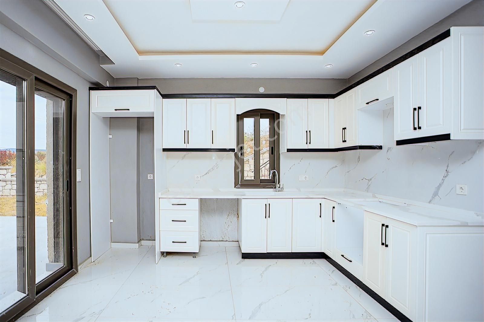 İzmir Foça Foçaköyde Satılık 6+1 Lüks Villa - Görsel 27