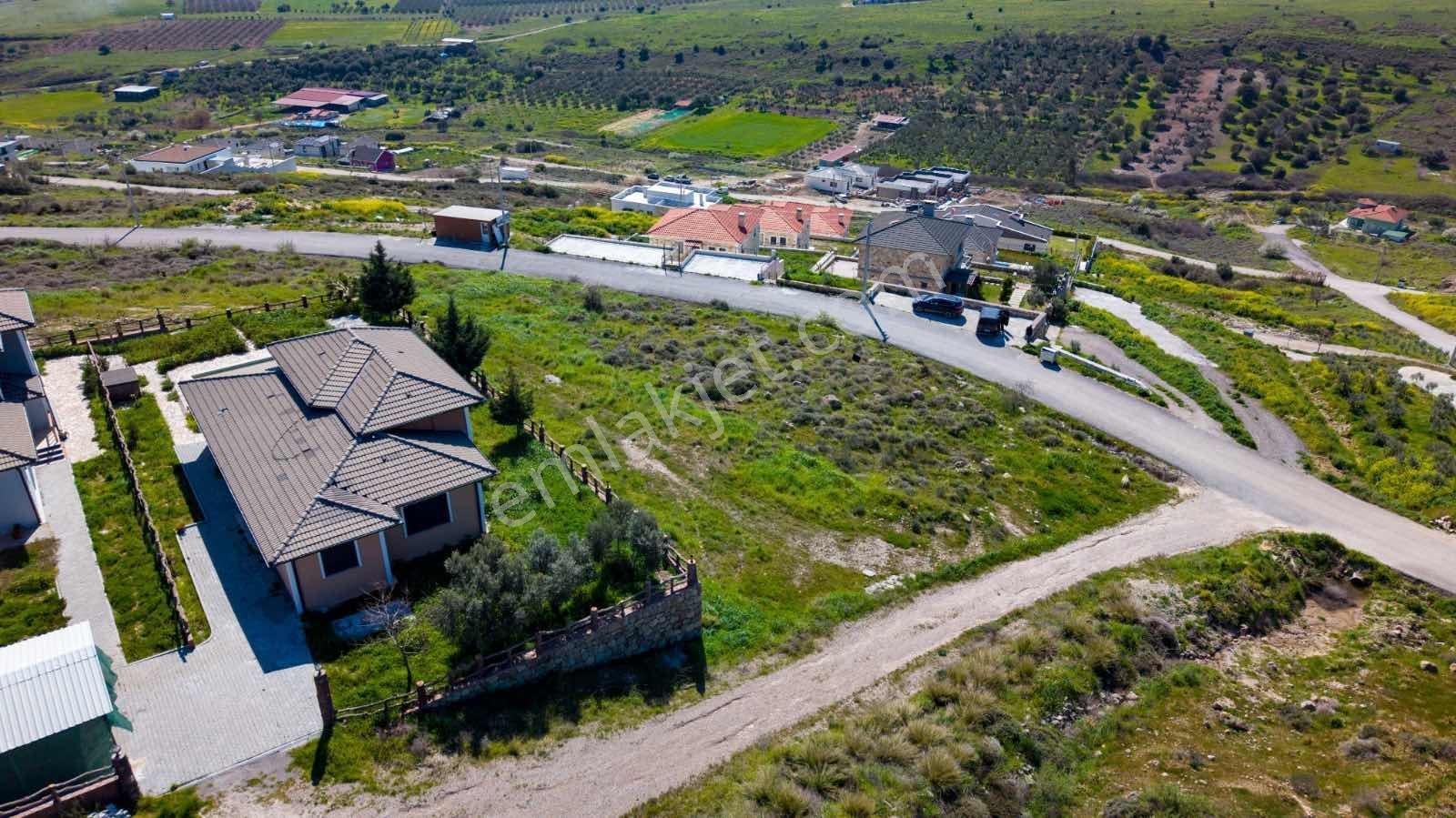 Foçaköyde Denizmanzaralı Köşe Parsel - Görsel 17