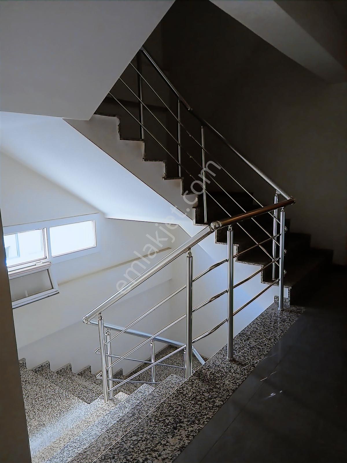 Çiğli Esentepe De Masrafsız 3+1 Satılık Daire - Görsel 5