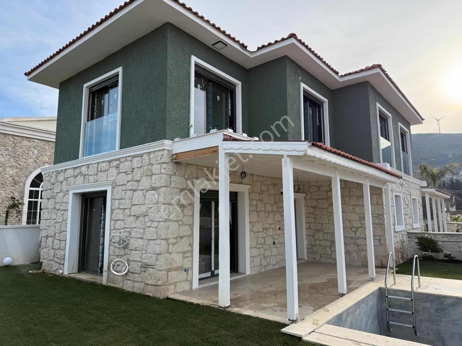 Nuova Kozbeyli De Satılık Deniz Manzaralı Villa - Görsel 5