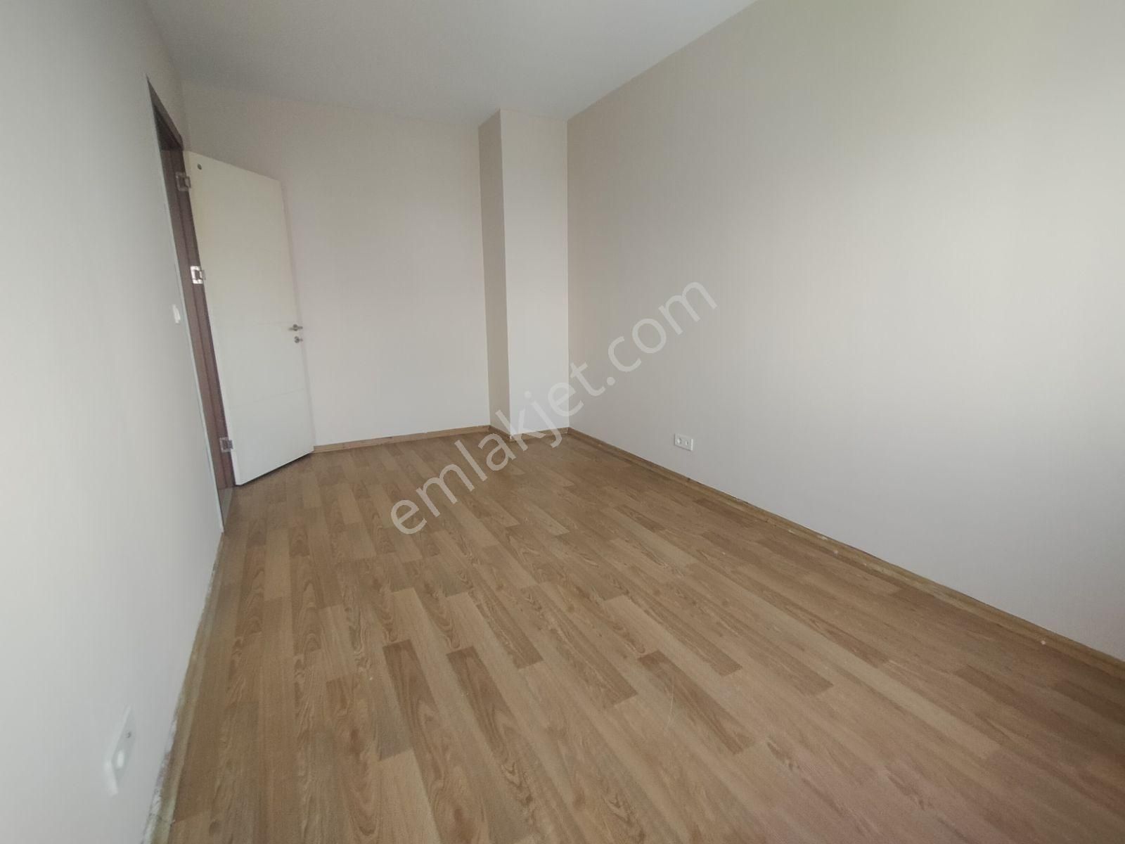Esenyurt Akevler De 1+1 Balkonlu Site İçinde 80 M2 - Görsel 7