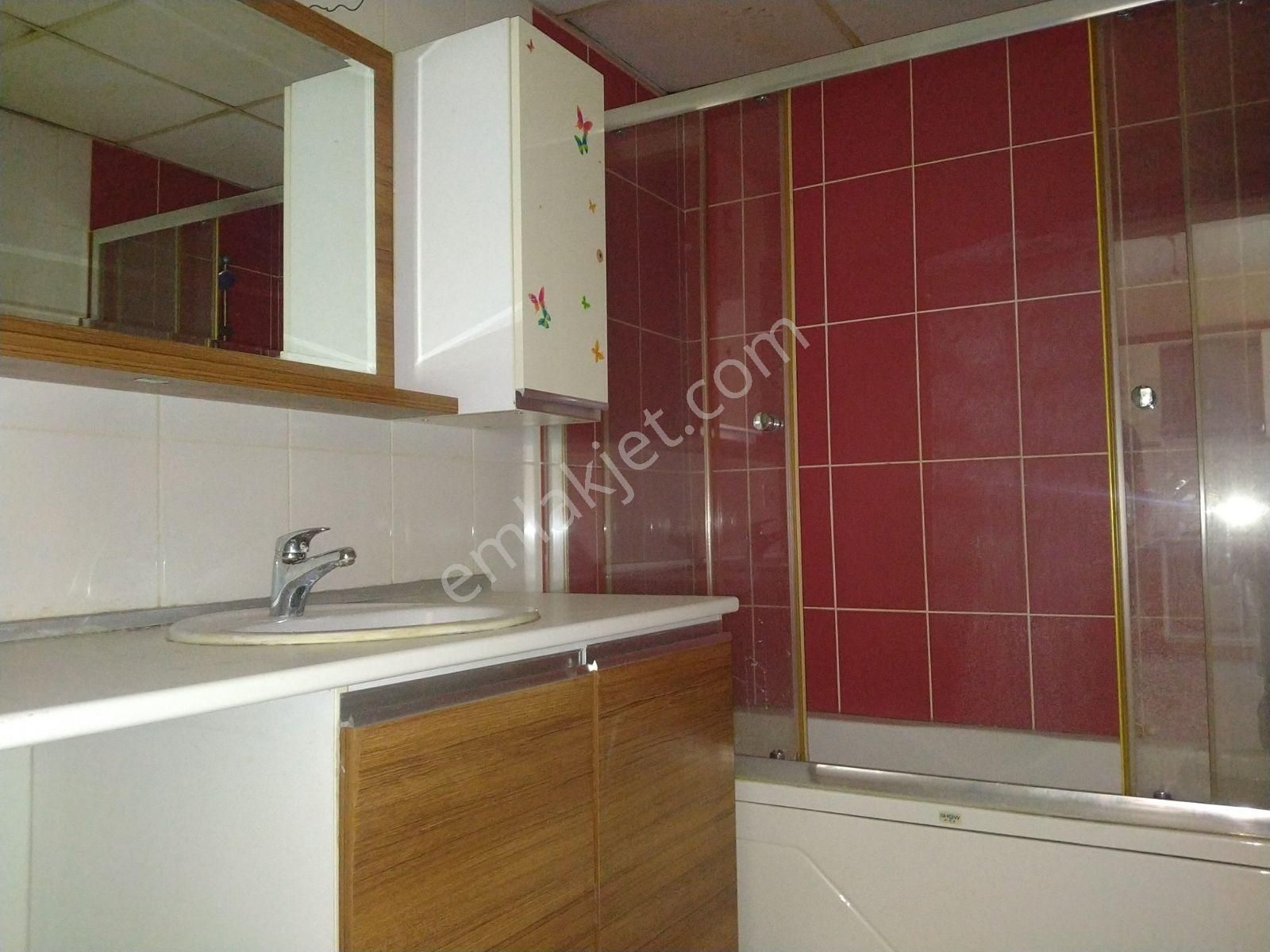Esenyurt Akevler De 1+1 Balkonlu Site İçinde 80 M2 - Görsel 2