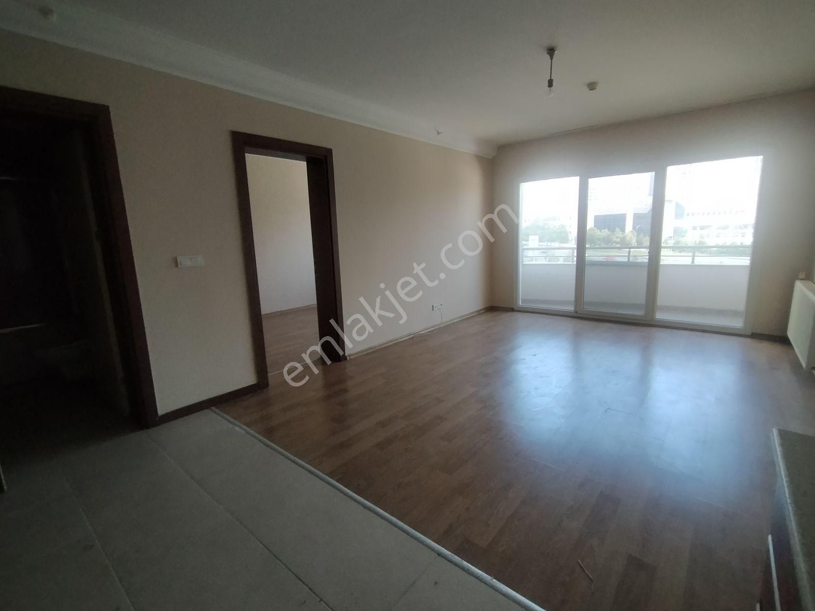 Esenyurt Akevler De 1+1 Balkonlu Site İçinde 80 M2 - Görsel 15