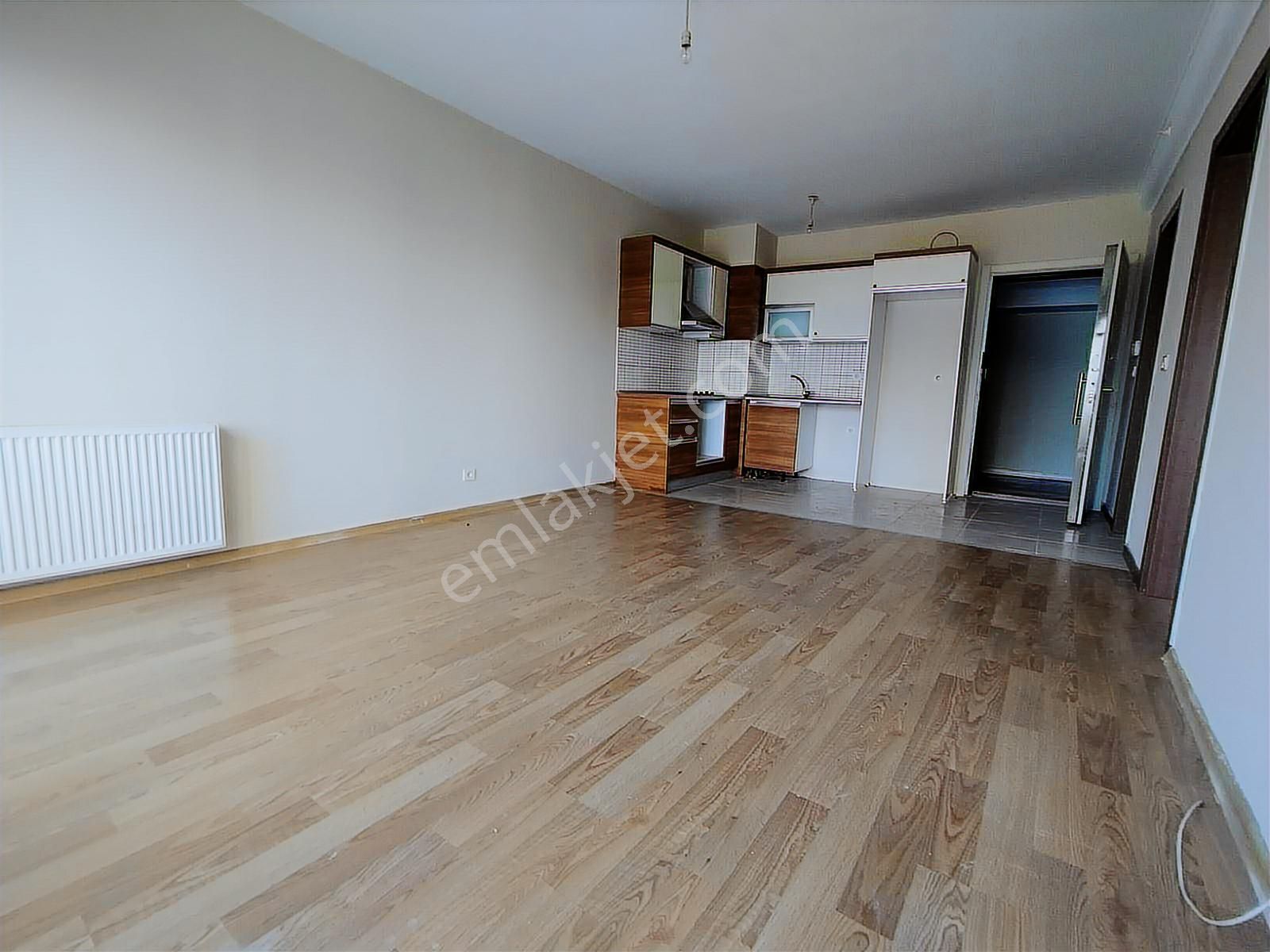 Esenyurt Akevler De 1+1 Balkonlu Site İçinde 80 M2 - Görsel 4