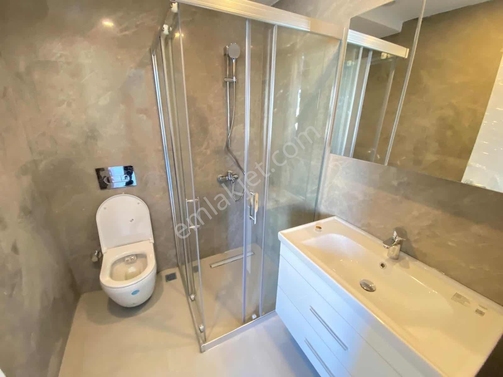 Fenerbahçe Sahilde Sıfır Bina 145 M2 Balkonlu Ebeveynli Lüx 3+1 - Görsel 6