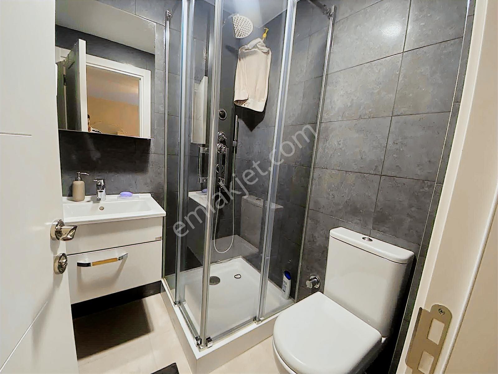 Erenköyde Ethemefendiye 5.binada 140 M2 Ebeveynli Lüx 3+1 Daire - Görsel 21