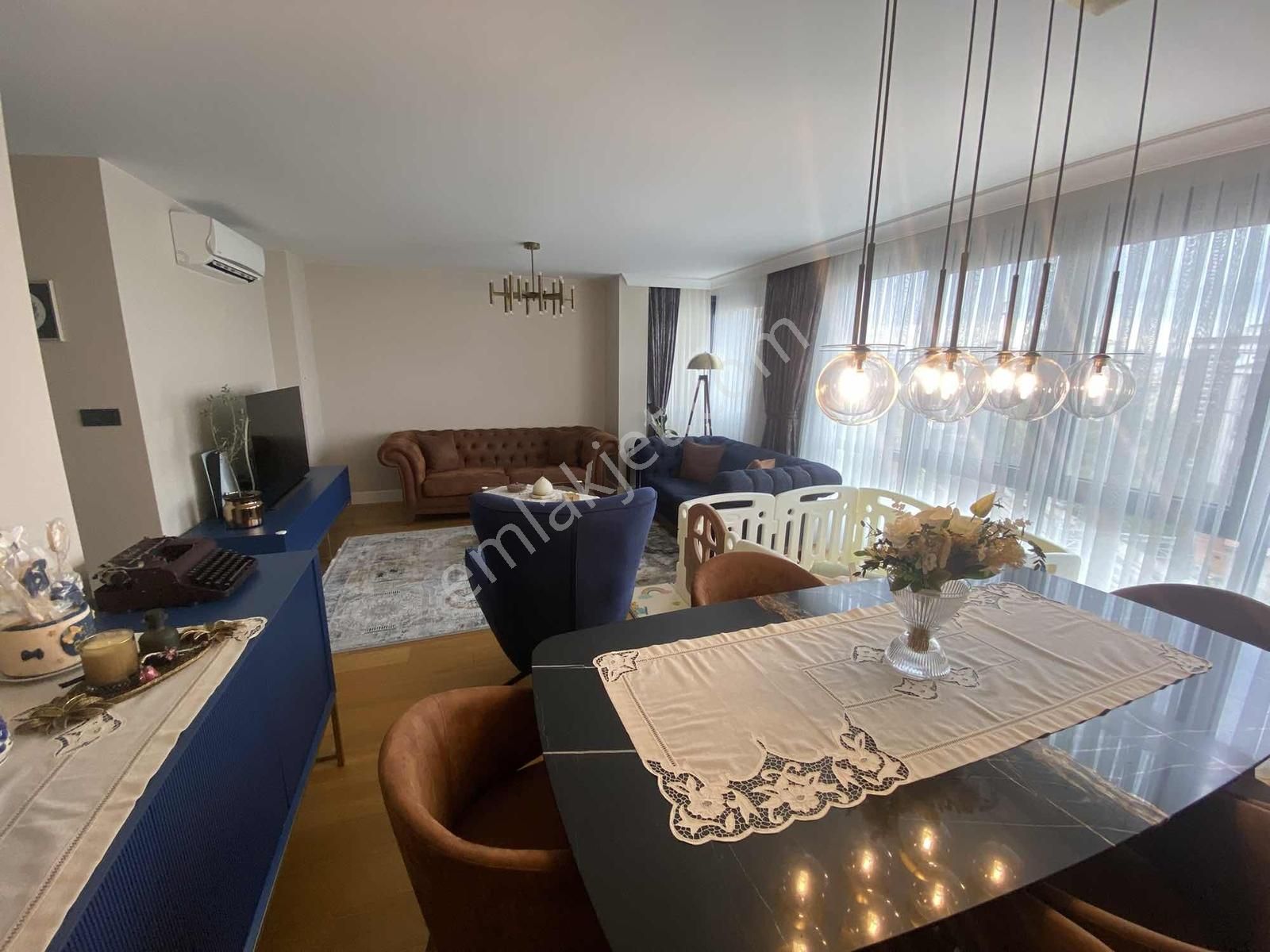 Erenköyde Ethemefendiye 5.binada 140 M2 Ebeveynli Lüx 3+1 Daire - Görsel 16