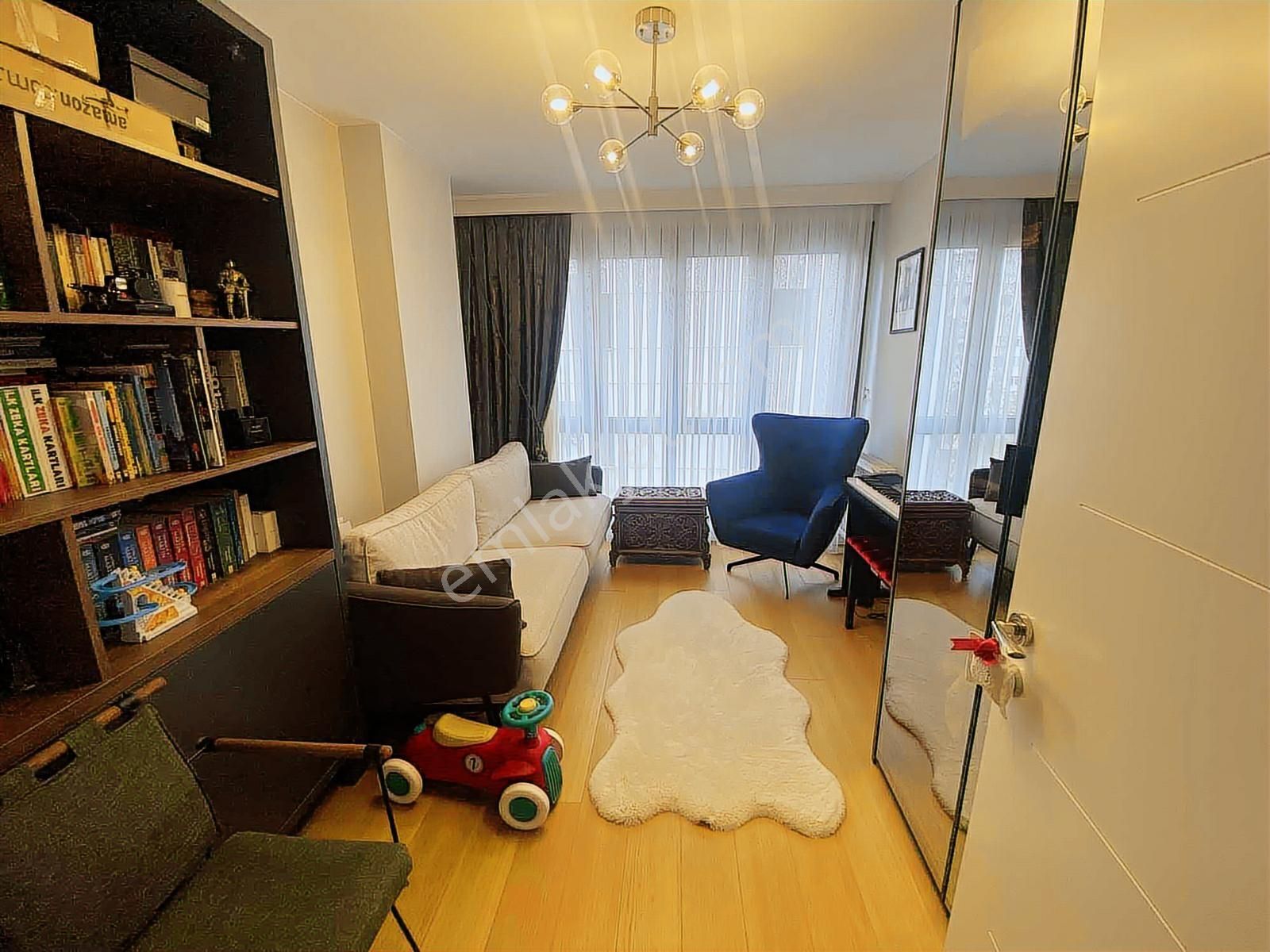 Erenköyde Ethemefendiye 5.binada 140 M2 Ebeveynli Lüx 3+1 Daire - Görsel 12