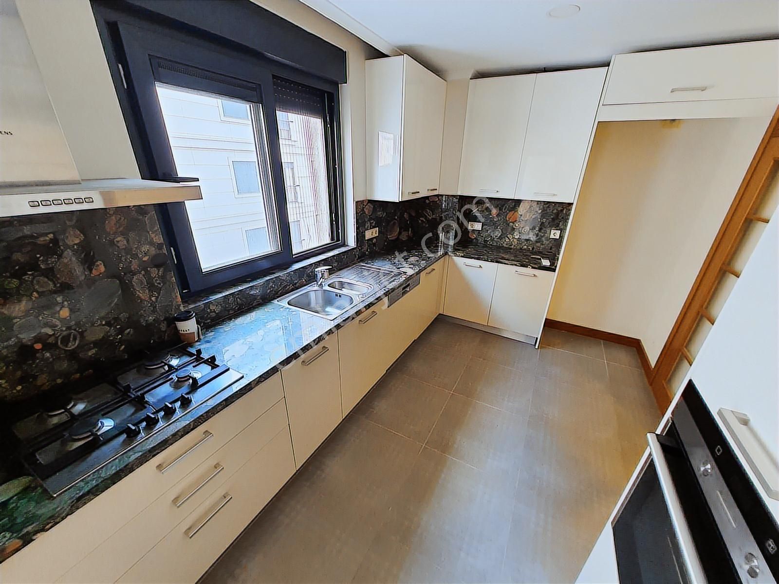 Caddebostan Ömerpaşa Bağdata 300m Mesafede 120m² Net Satılık - Görsel 6