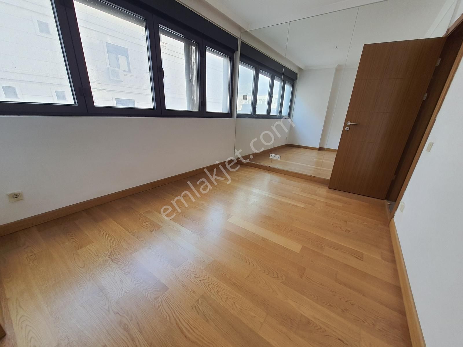 Caddebostan Ömerpaşa Bağdata 300m Mesafede 120m² Net Satılık - Görsel 14