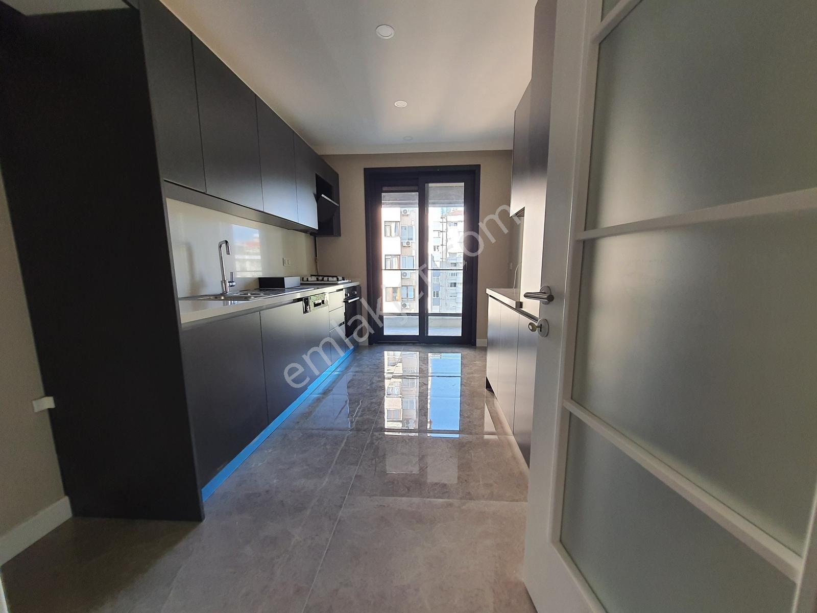 Bağdat Caddesine 600 Metre Balkonlu 2 Yıllık 105 M² Net Satılık - Görsel 23