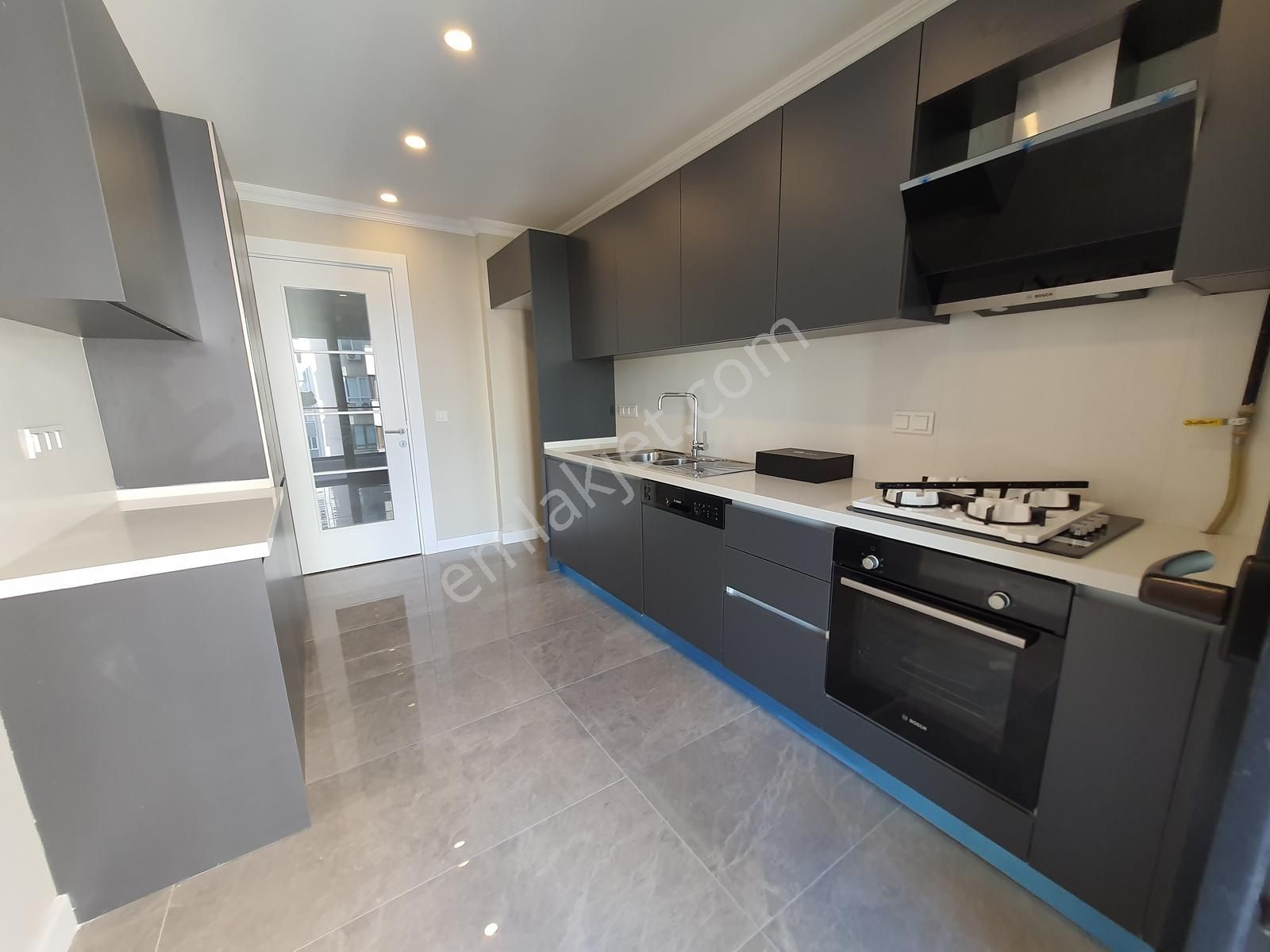 Bağdat Caddesine 600 Metre Balkonlu 2 Yıllık 105 M² Net Satılık - Görsel 12