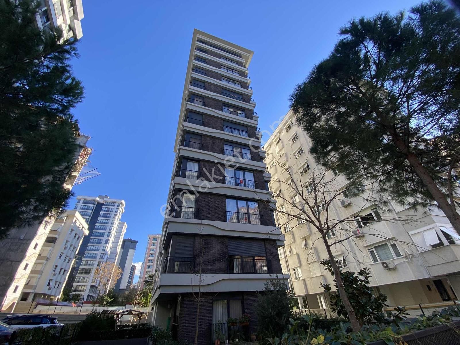 Çiftehavuzlar'da Bağdat Caddesi 2 Adım Sıfır Bina 135 M2 Lüx 3+1 - Görsel 15