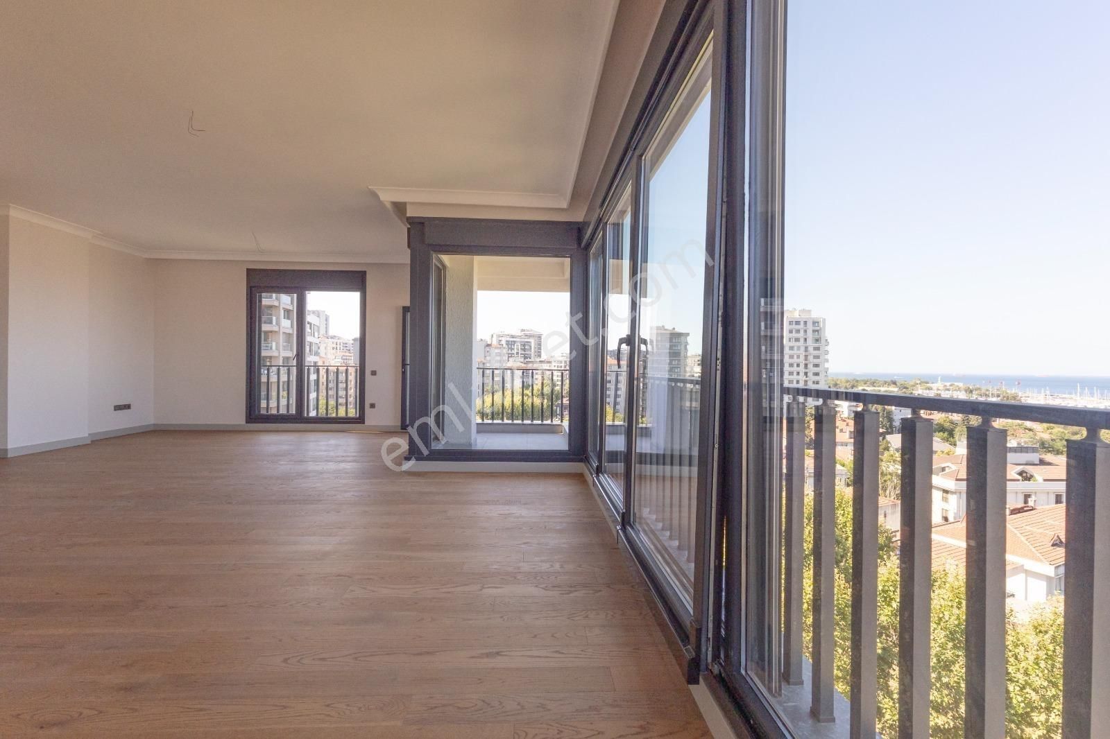 Fenerbahçe'de Deniz Ve Yat Limanı Man. 380m2 Katta Tek Sıfır - Görsel 18