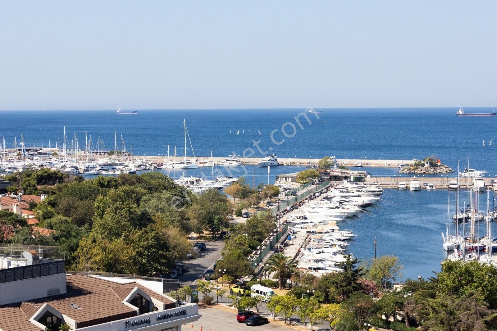 Fenerbahçe'de Deniz Ve Yat Limanı Man. 380m2 Katta Tek Sıfır - Görsel 13