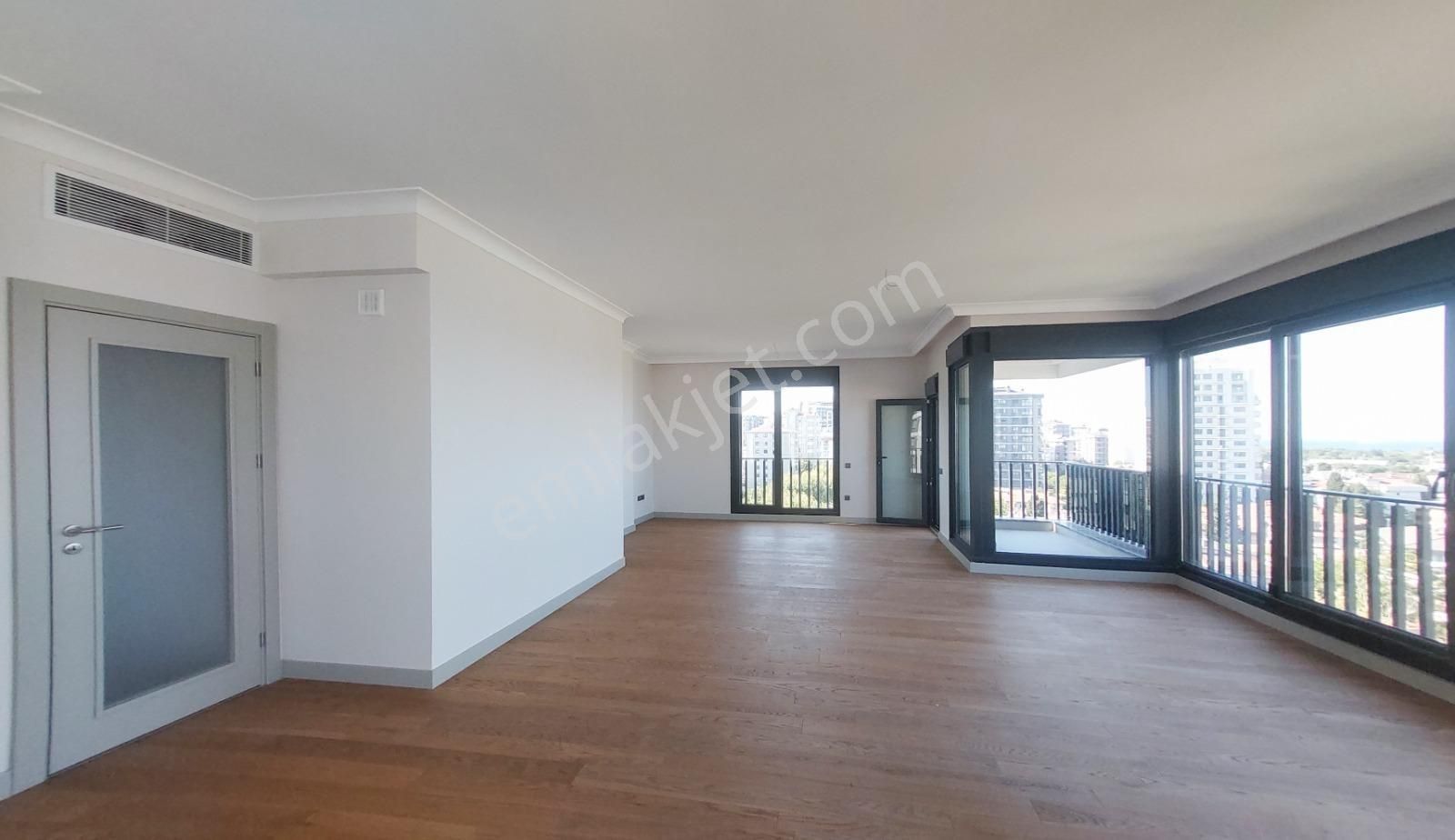 Fenerbahçe'de Deniz Ve Yat Limanı Man. 380m2 Katta Tek Sıfır - Görsel 34