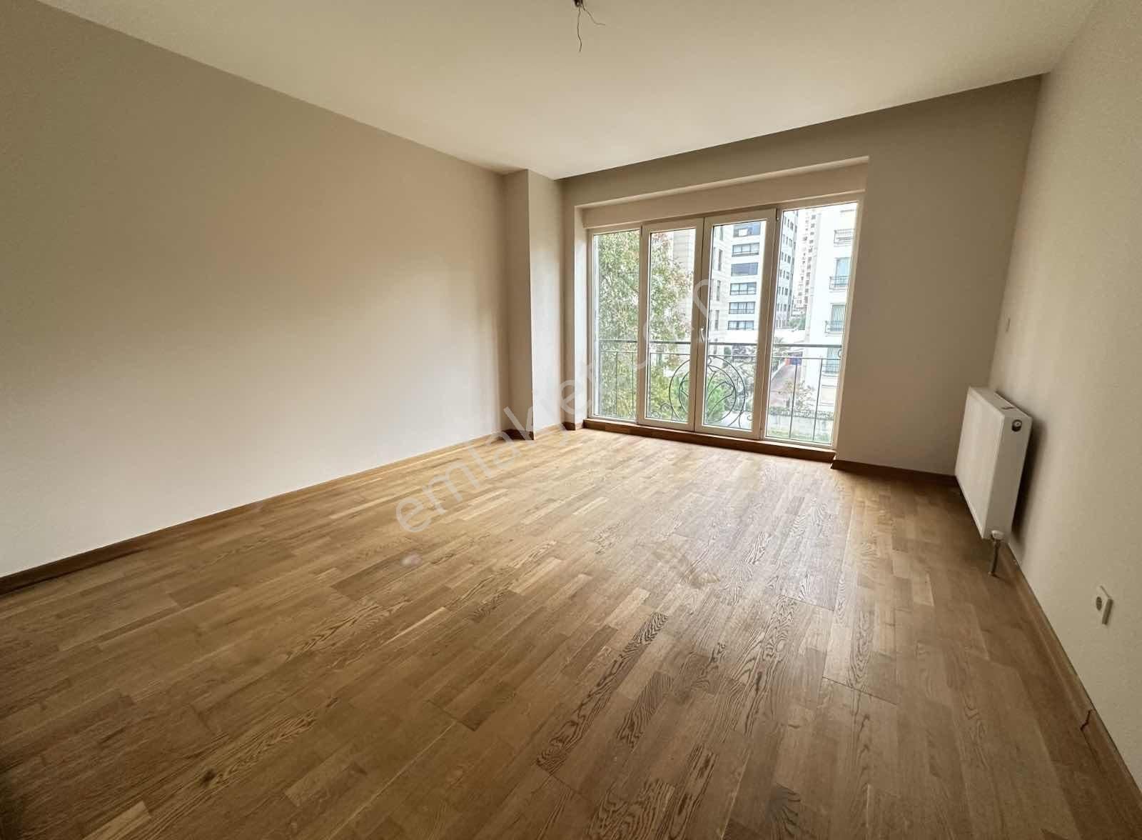 Erenköy'de Bağdat Caddesine Yakın 145 M2 Ebeveynli Geniş 3+1 Lüx - Görsel 6