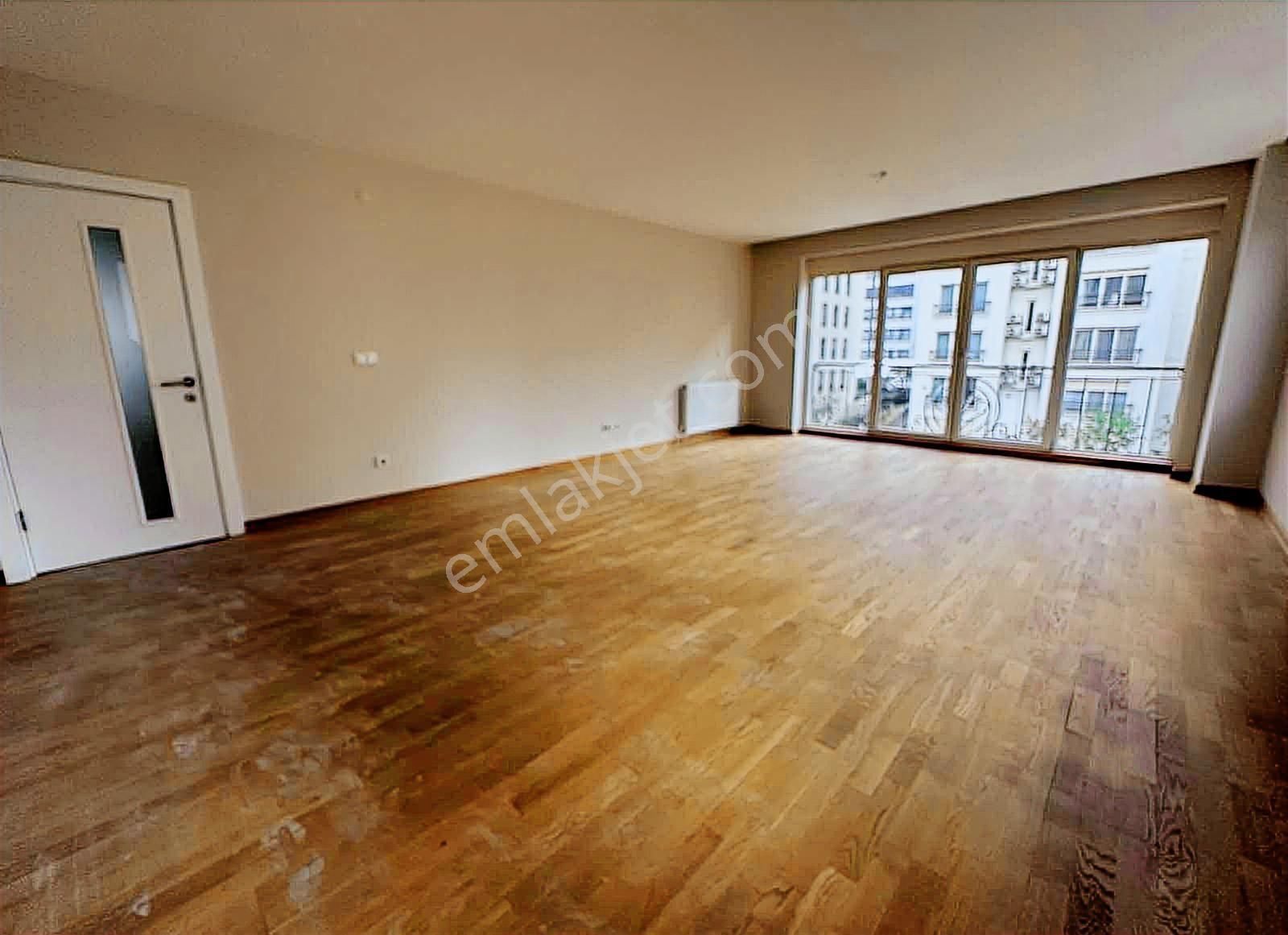 Erenköy'de Bağdat Caddesine Yakın 145 M2 Ebeveynli Geniş 3+1 Lüx - Görsel 3