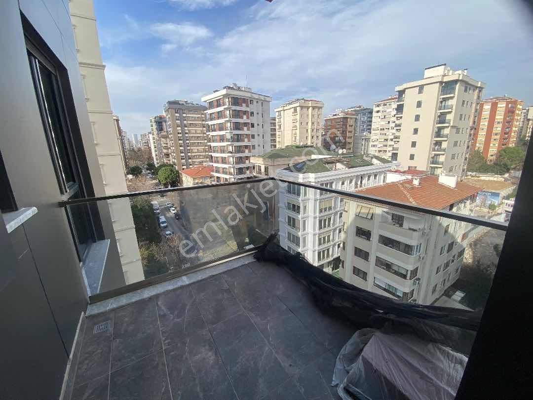 Suadiye'de Bağdat'a 2 Adım 140 M2 Ebeveynli Balkonlu Lüx 3+1 - Görsel 30