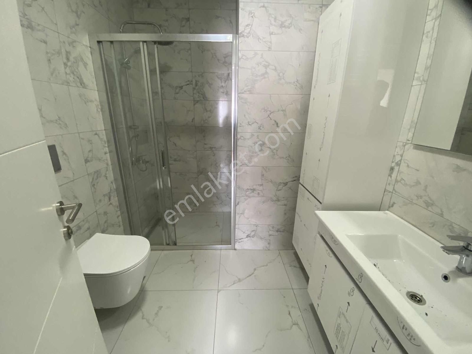 Bostancıda Marmaraya Yakın 120 M2 Sıfır Binada Balkonlu Lüx 3+1 - Görsel 11