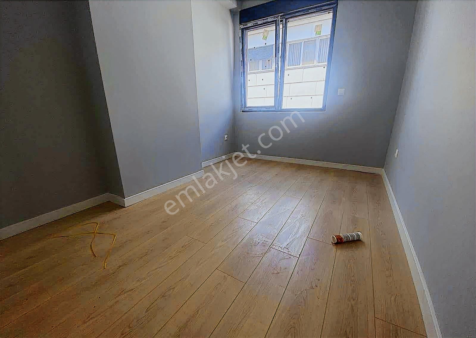 Göztepede Bağdata Yakın Yeni Bina 130 M2 Ebeveynli Balkonlu 3+1 - Görsel 3