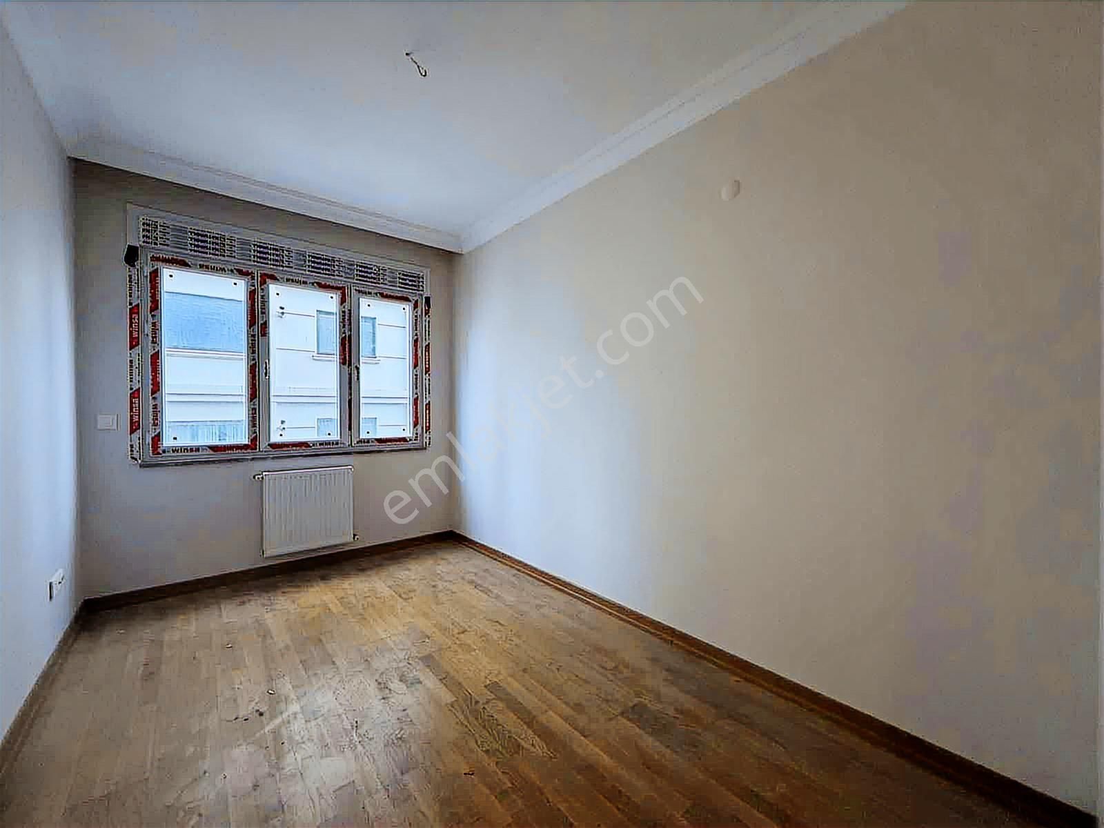 Suadiyede Bağdata Yakın 145 M2 Ebeveynli Balkonlu Lüx Boş 3+1 - Görsel 13