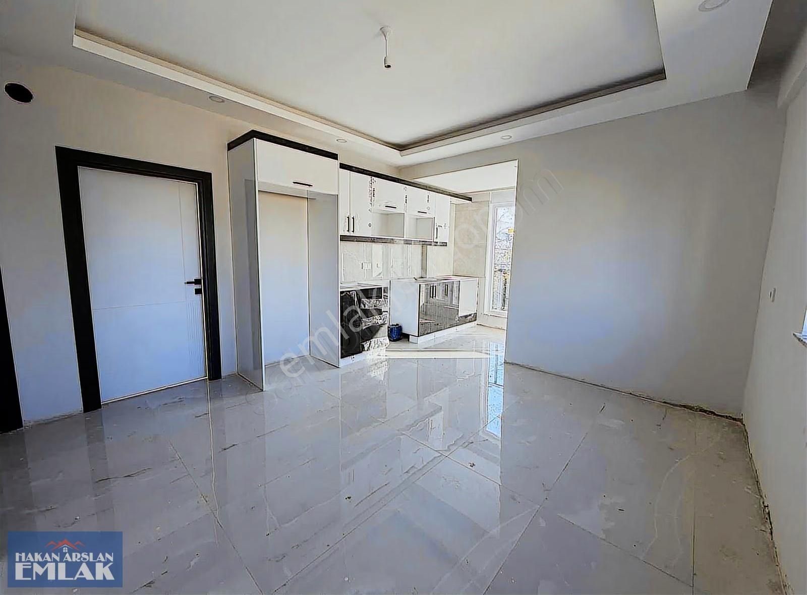 Erenköy Mah İlkokul Karşısında Satılık 2+1 Daire