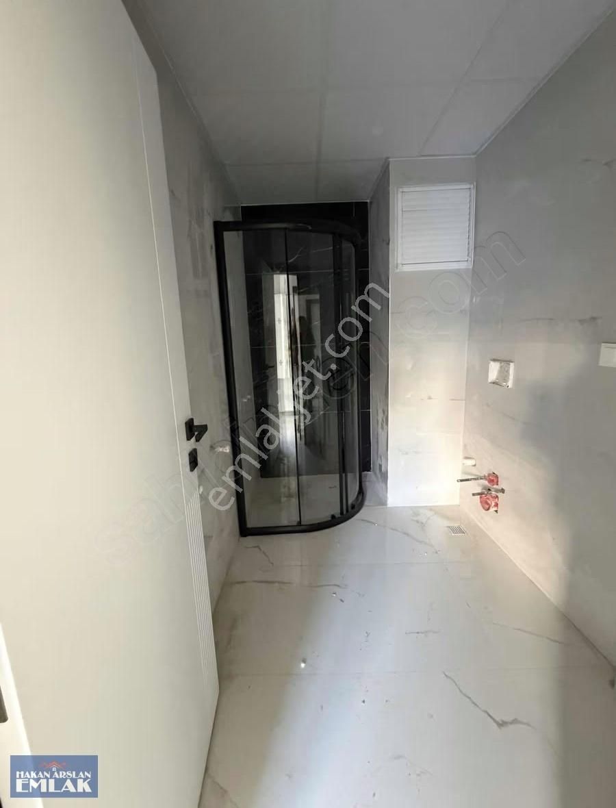 Erenköy Mah Tramvaya Yürüme Mesafesinde Yüksek Giriş 2+1 Daire - Görsel 14