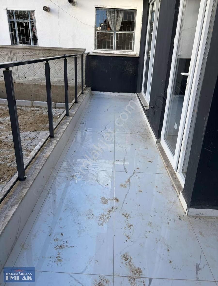 Erenköy Mah Tramvaya Yürüme Mesafesinde Yüksek Giriş 2+1 Daire - Görsel 5