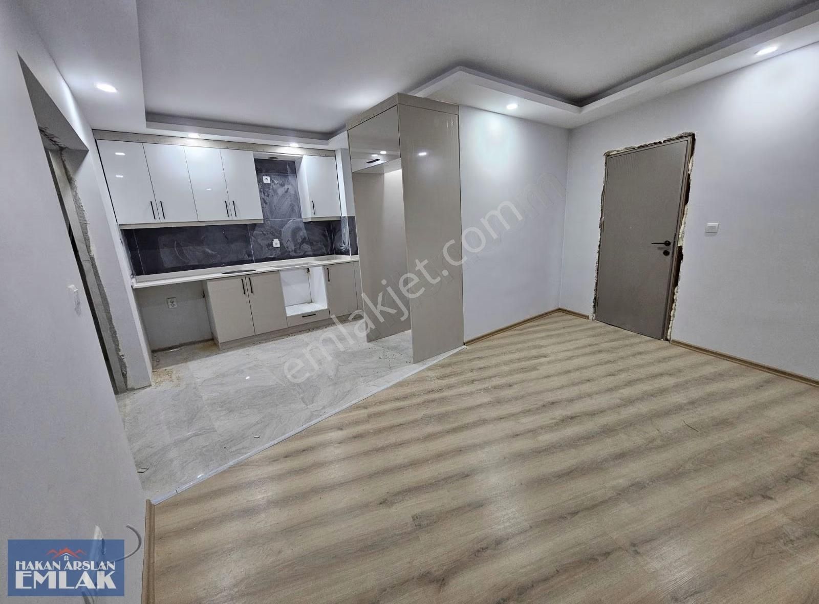 Mükemmel Lokasyonlu,yerden Isıtmalı,tek Daire Üzernde 4+2 Dublex - Görsel 5