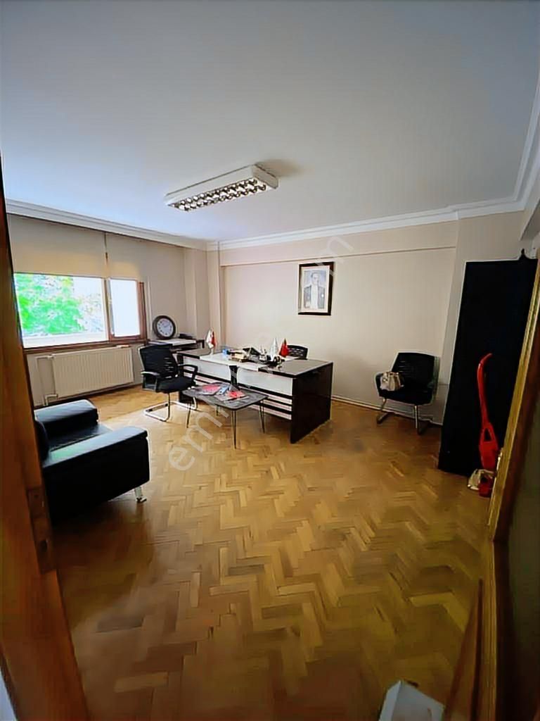 Maltepe Bağdat Cad. Üzerinde Merkezde 160m2 Balkonlu Yatırımlık - Görsel 9