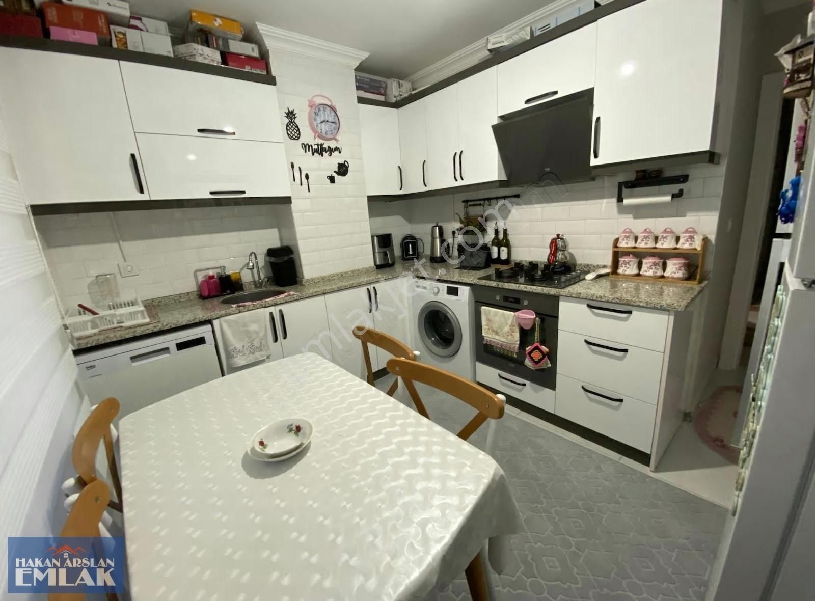 Mehmet Akif Ersoy Mh Katta Doğal Gazlı 2+1 Satılık Daire