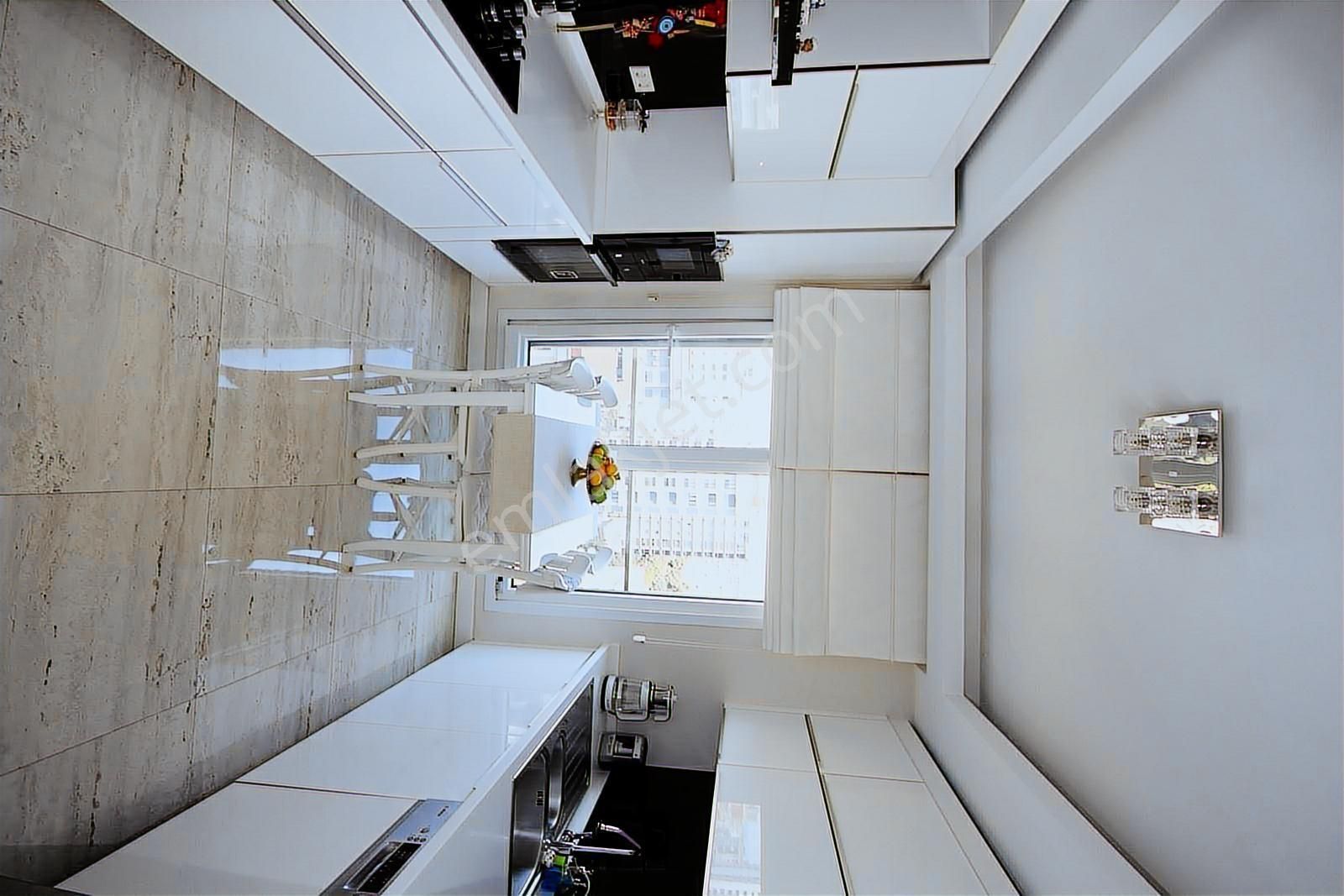 Suadiye'de Bağdat'a Yakın 230 M2 Kısmi Deniz Manzaralı Dubleks - Görsel 25