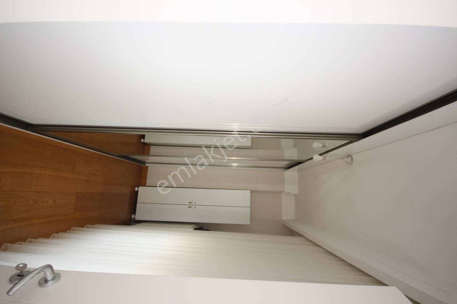 Suadiye'de Bağdat'a Yakın 230 M2 Kısmi Deniz Manzaralı Dubleks - Görsel 29