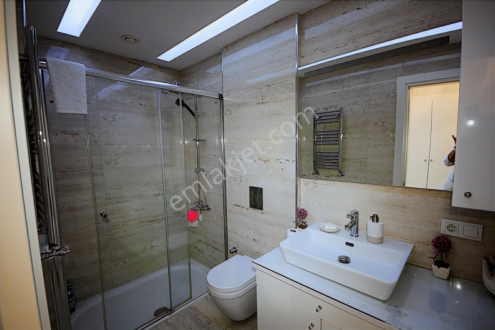 Suadiye'de Bağdat'a Yakın 230 M2 Kısmi Deniz Manzaralı Dubleks - Görsel 27