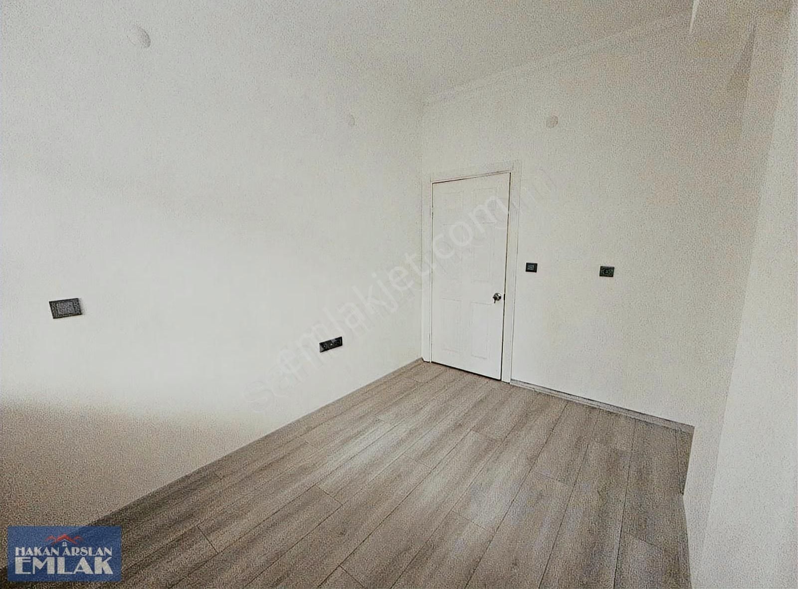 Yeni Mahalle Mobil Okulu Yanı 2+1 Giriş Daire - Görsel 12