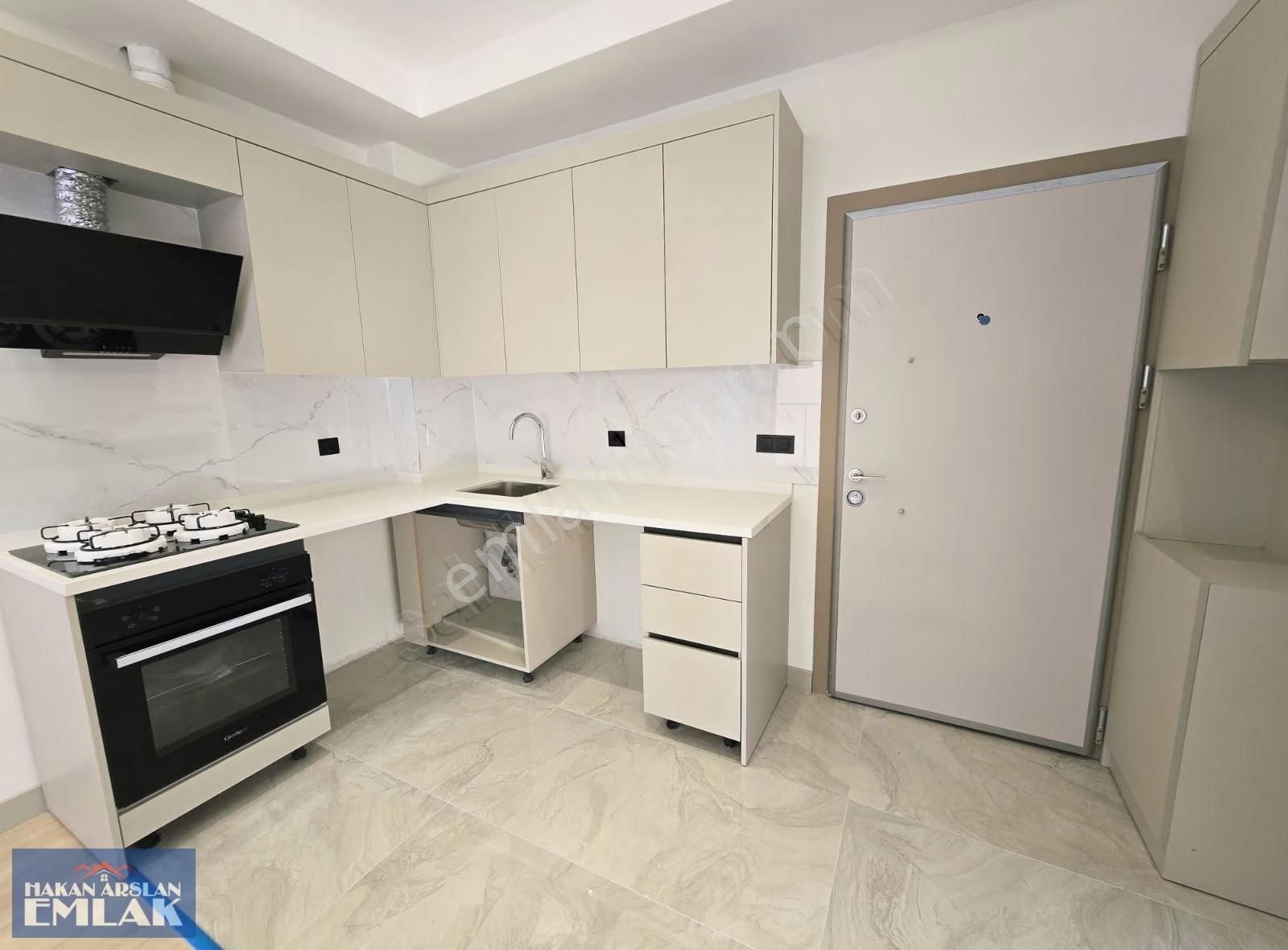 Çankaya Mh. Şehir Hastanesine Yakın Modern Ve Konforlu 1+1 Daire - Görsel 3