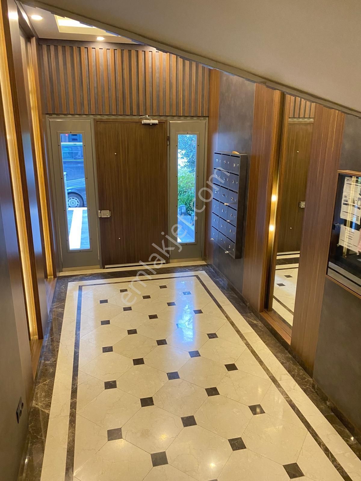 Caddebostan'da Bağdat Cad. Yakın 125 M2 Yeni Binada Lüks Daire - Görsel 16