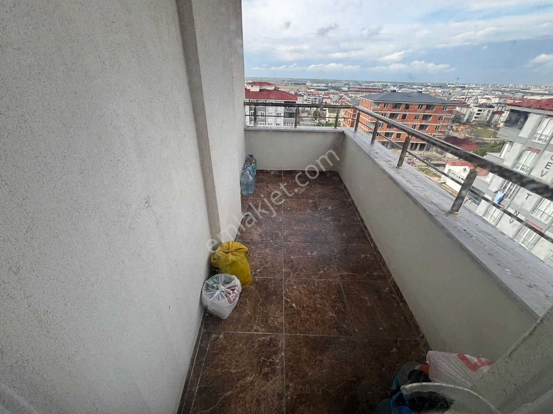 Güven'den Fullll Eşyalı 220m2 Geniş Teraslı Satılık 5+1 Dubleks - Görsel 15