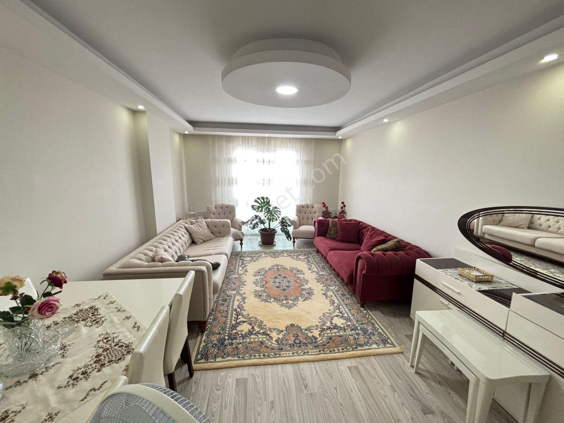 Güven'den Fullll Eşyalı 220m2 Geniş Teraslı Satılık 5+1 Dubleks - Görsel 3