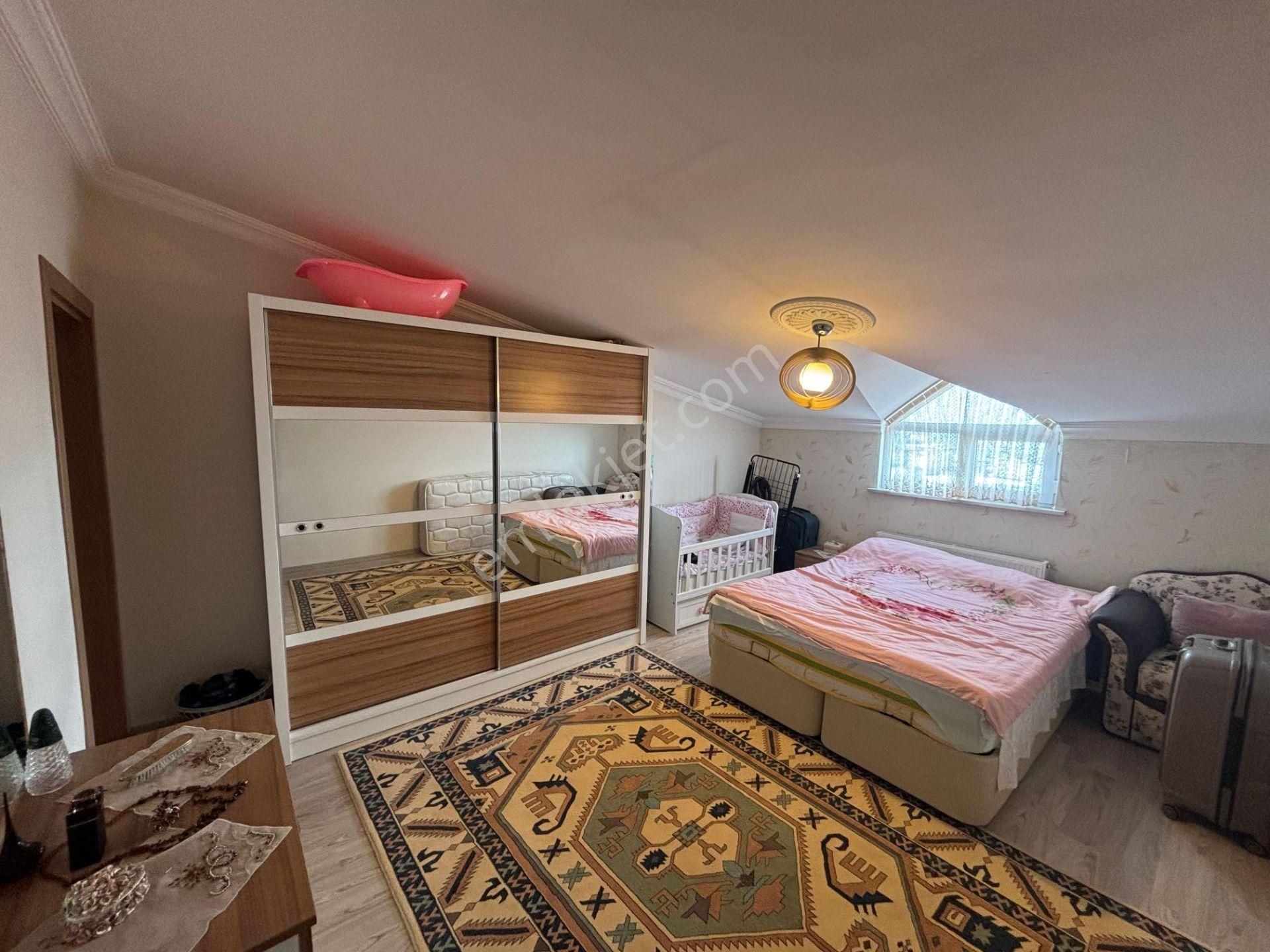 Güven'den Fullll Eşyalı 220m2 Geniş Teraslı Satılık 5+1 Dubleks - Görsel 7