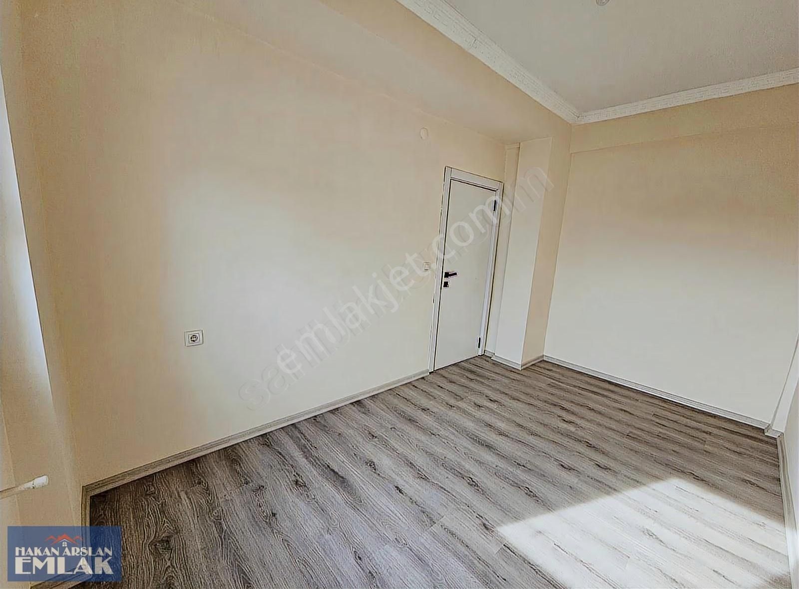 Kütükçü'de Katta Güney Cepheli Ferah 1+1 Satılık Daire - Görsel 2