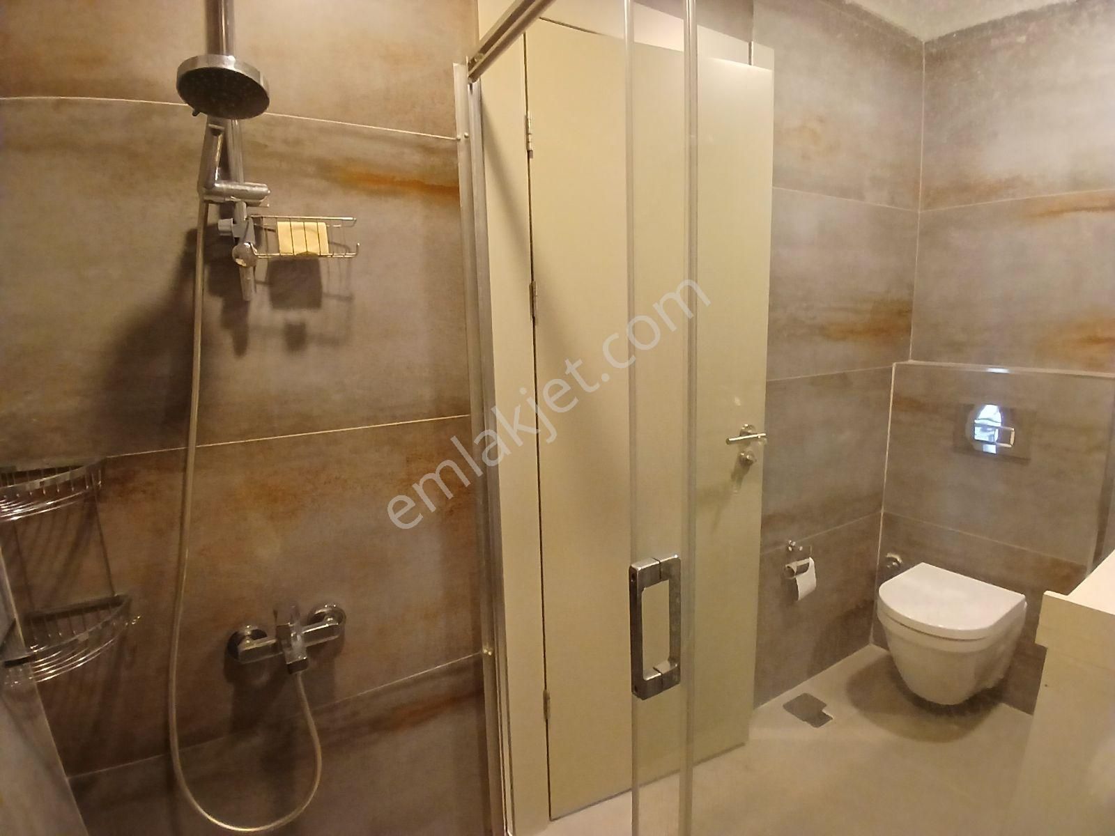 Suadiye Ayşeçavuş 'da Caddeye Çok Yakın Balkonlu Süper Lüks - Görsel 15