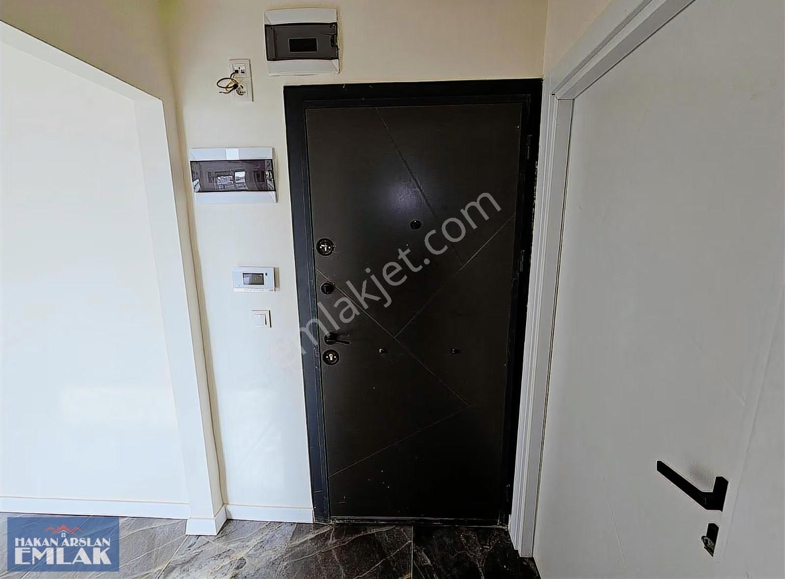 Kütükçü'de Güney Cepheli Ferah 1+1 Daire - Görsel 7