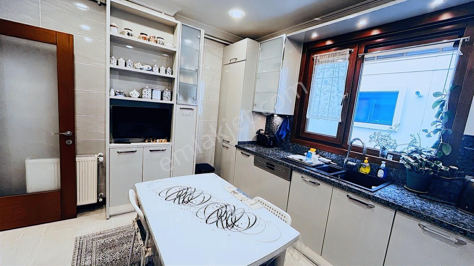 Şaşkınbakkal Sahilde Aktüel Tek Yetkili Lüks Daire Fırsatı !!! - Görsel 10