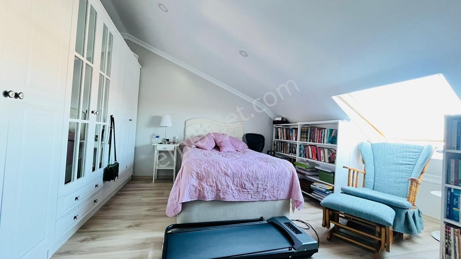 Küçükyalı Marmaray Ve Minibüse Yürüme Mesafesi Geniş Teraslı Lüx - Görsel 8