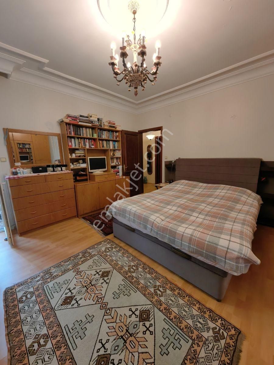 Aktüel'den Şaşkınbakkal Sahilde 195 M2 Balkonlu Katta Tek - Görsel 8